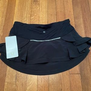 Lulu lemon Presta Black Skirt